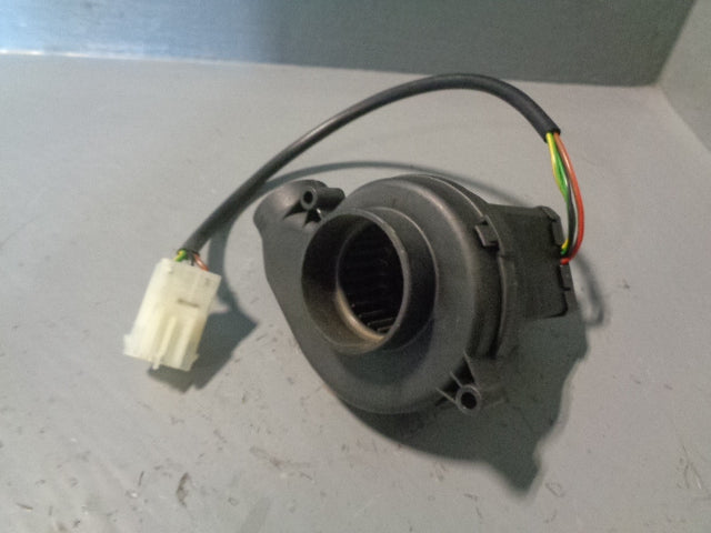 Range Rover L322 ECU Control Box Cooling Fan 130 002 830