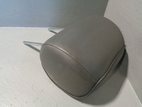 Range Rover L322 Front Headrest Leather in Grey with Black