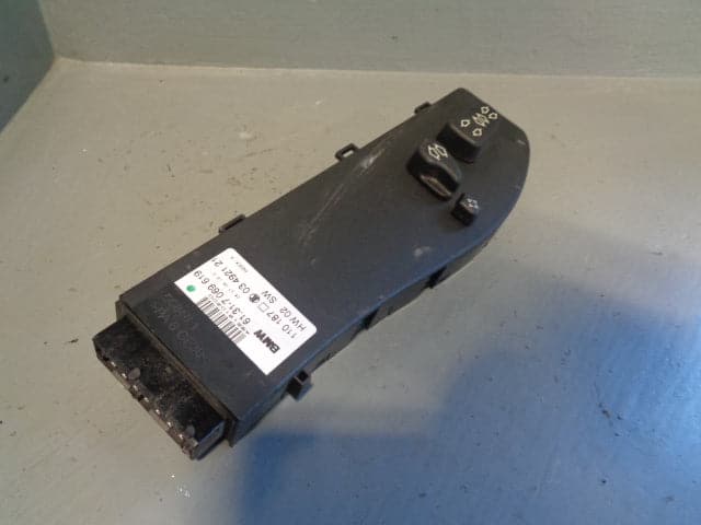 Range Rover L322 Electric Seat Switch Pack Near Side Front