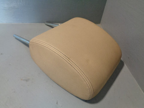 Discovery 3 Rear Headrest Leather in Alpaca Left or Right