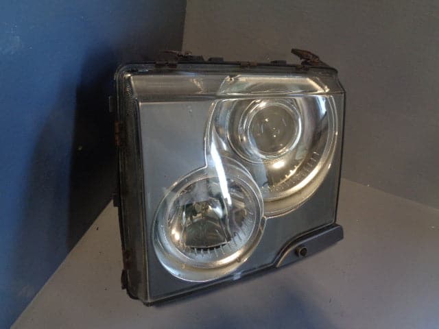 Range Rover L322 Headlight Xenon Near Side XBC000376 2002