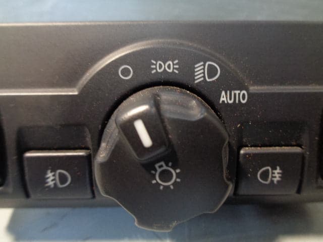 Freelander 2 Headlight Switch 6G9N-13A024-HE Land Rover 2006