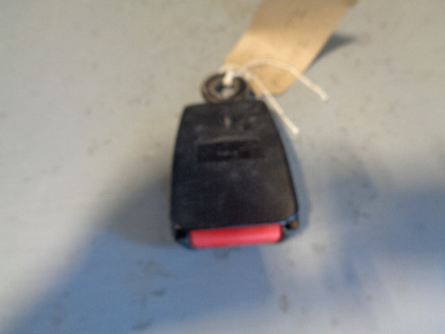 Discovery 3 Seat Belt Buckle Clasp Near Side Rear Land Rover