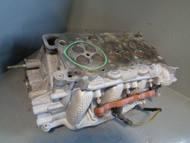 Cylinder Head 3.0 TDV6 Right Off Side Land Rover Discovery Spares or –  Gentlemen Of Salvage
