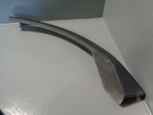 Range Rover Sport Wheel Arch Trim Off Side Rear DDE790041