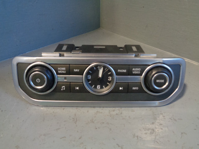 Discovery 4 Radio Stereo Control Panel and Clock