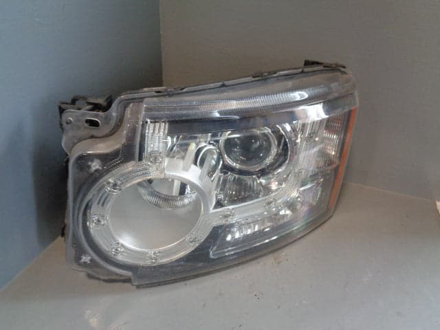 Discovery 4 Headlight Near Side Halogen Left AH22-13W030-AC