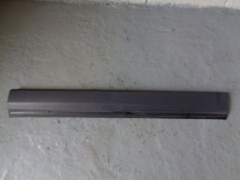 Discovery 4 Lower Door Trim Front Off Side Land Rover 2009