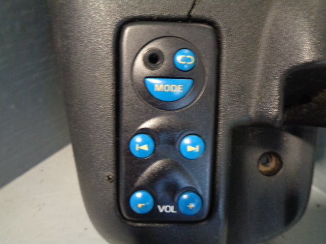 Discovery 2 Rear Volume Control Unit with Near Side Trim