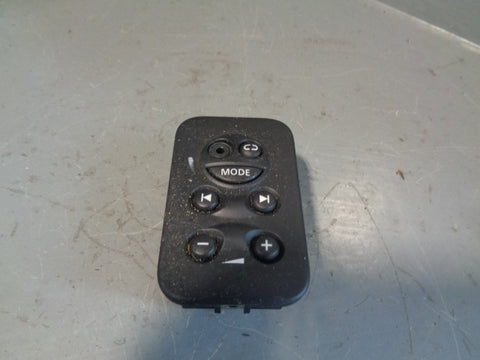 Discovery 4 Rear Radio Volume Control Switch Land Rover