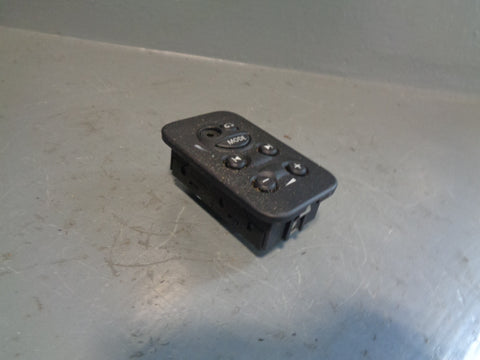 Discovery 4 Rear Radio Volume Control Switch Land Rover