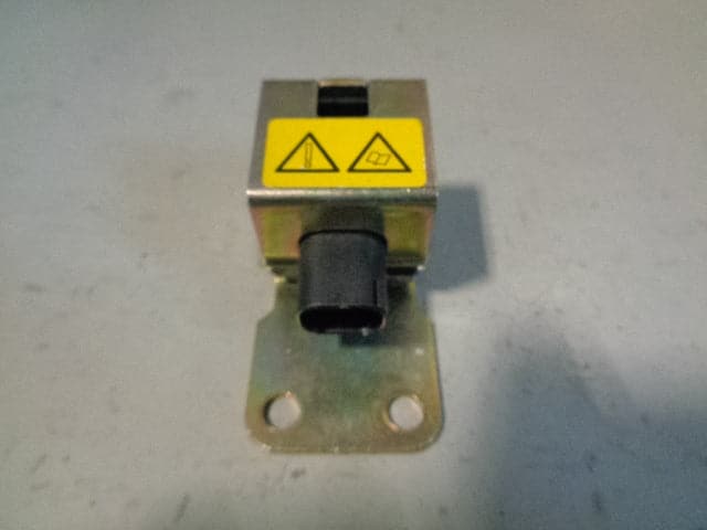 Freelander 1 Yaw Rate Sensor ABS ESP HDC SSB101331 Land