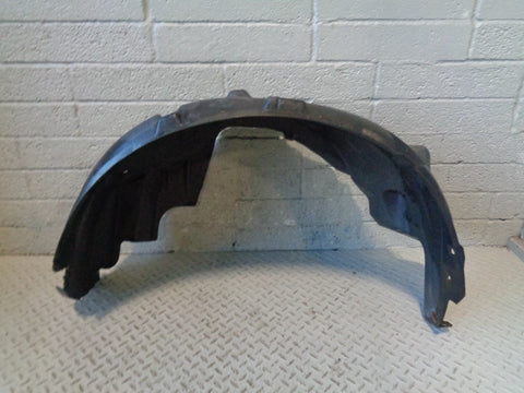 Discovery 3 Wheel Arch Liner Near Side Front CLF500253 Land Rover 2004 to 2009