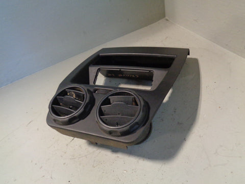 Centre Console Rear Air Vents Land Rover Discovery 3 Range Rover Sport FHM500021