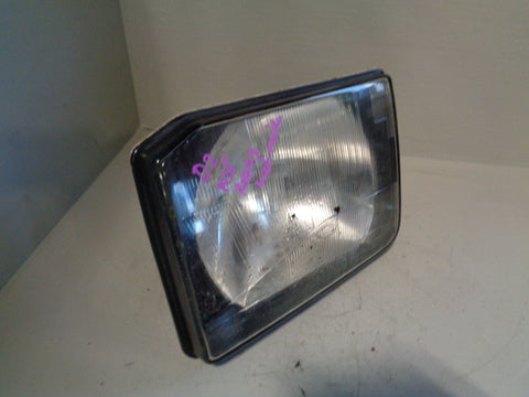 Discovery 2 Headlight Near Side Pre-Facelift XBC105130 Land Rover R04123