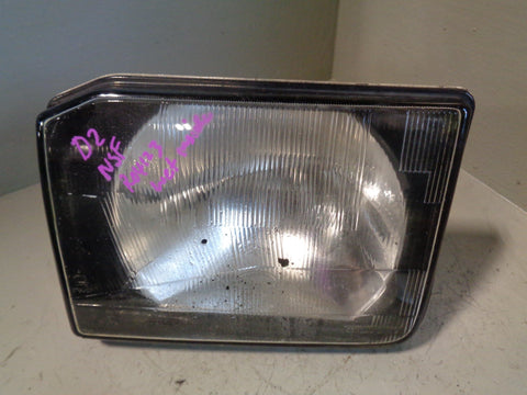 Discovery 2 Headlight Near Side Pre-Facelift XBC105130 Land Rover R04123