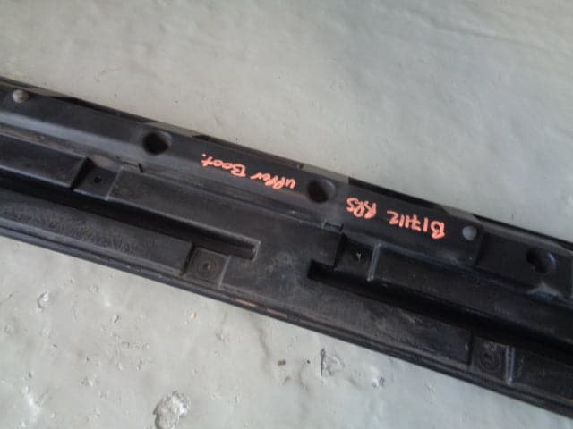 Range Rover Sport Tailgate Handle Surround Trim CXB500101