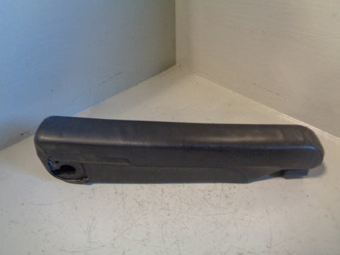 Discovery 2 Armrest Black Off Side Right Driver Seat Land Rover R08113