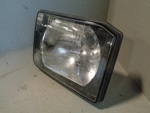 Discovery 2 Headlight Off Side Pre-Facelift XBC105120 Land Rover 1998 to 2002