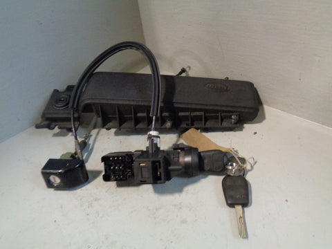 Range Rover L322 Ignition Barrel with Key Lock Set TD6 2002 to 2006 R08024