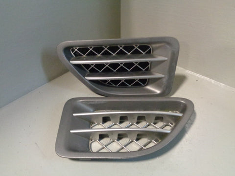 Range Rover Sport Wing Vents Pair Standard L320 in Grey and Silver 2005 to 2013