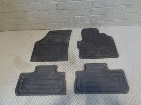 Freelander 2 Floor Mats Set of 4 in Black Rubber Land Rover 2006 to 2011 B15113