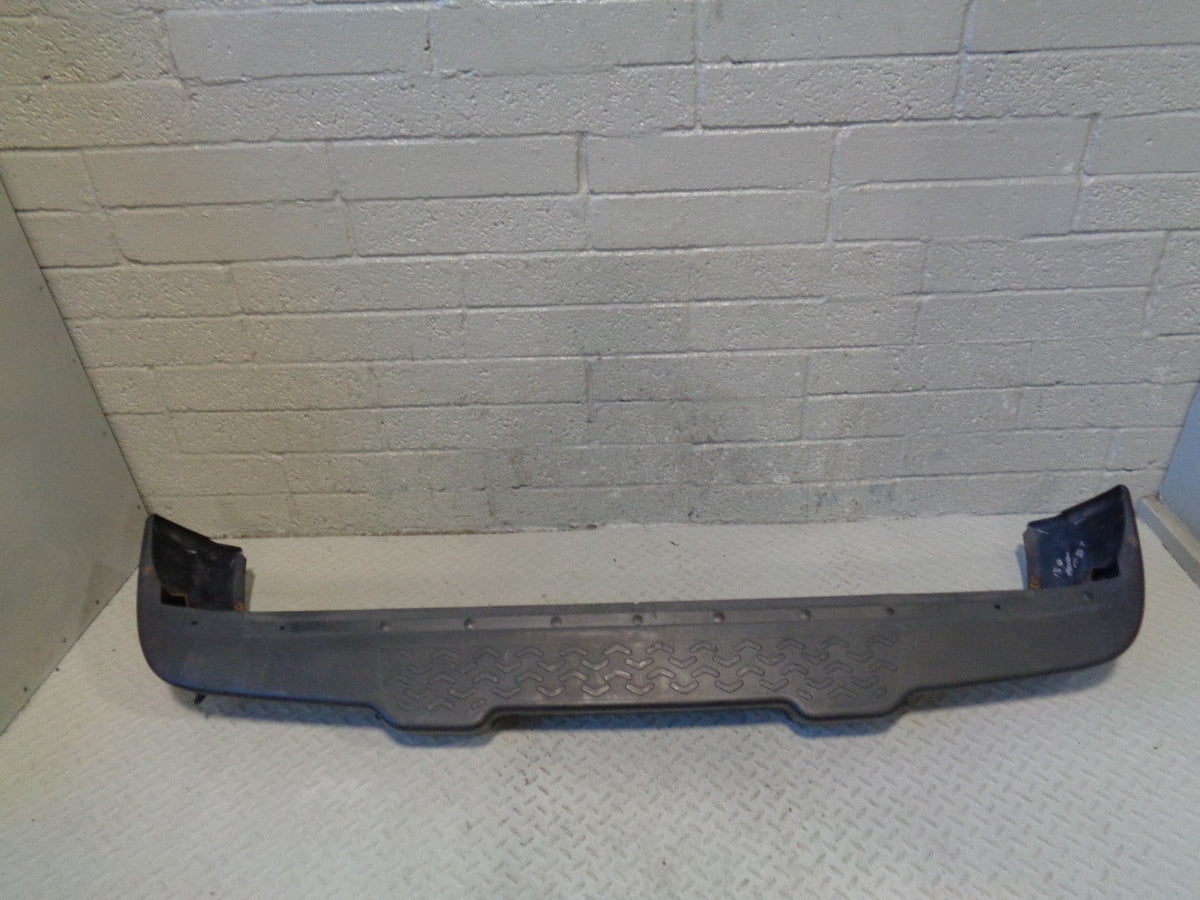 Discovery 2 Rear Bumper TD5 or V8 Land Rover 1998 to 2004 R15123