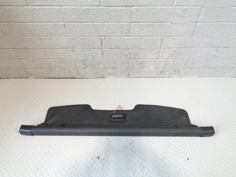 Range Rover Sport Retractable Load Cover in Black L320 2005 to 2013 K15014