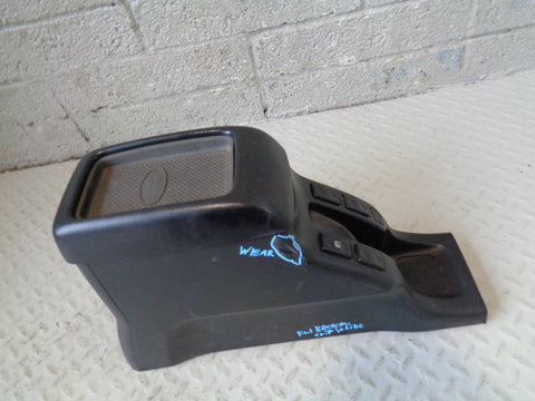 Freelander 1 Centre Console Arm Rest in Black Land Rover 1998 to 2006 H15024