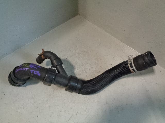 Freelander 2 Coolant Water Hose Pipe 6G91 8286 TE Land Rover TD4 2006 to 2015