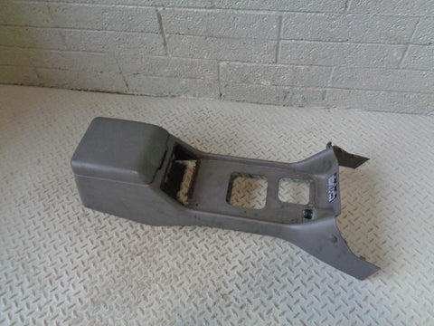 Discovery 2 Centre Console Arm Rest Grey Manual Land Rover 1998 to 2002 R04123