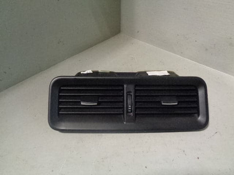 Range Rover L322 Facelift Dashboard Top Air Vents JDB500230 2006 to 2013