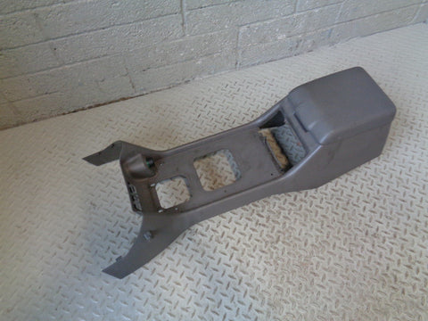 Discovery 2 Centre Console Arm Rest Grey Manual Land Rover 1998 to 2002 R04123