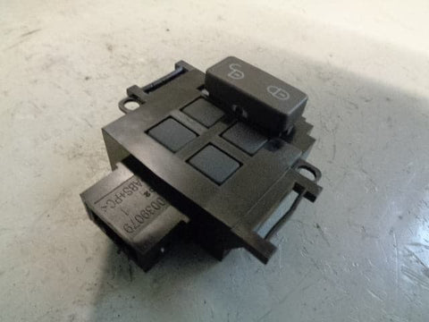 Near Side Front Door Lock Switch AH22-14017 BA Discovery 4 Range Rover Sport