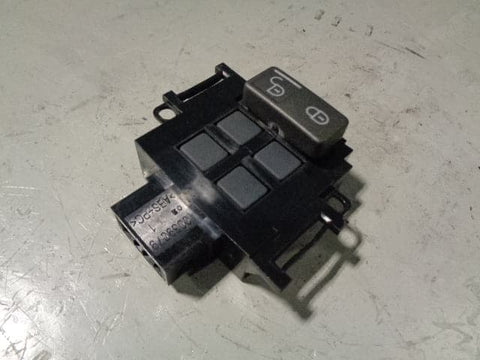 Near Side Front Door Lock Switch AH22-14017 BA Discovery 4 Range Rover Sport