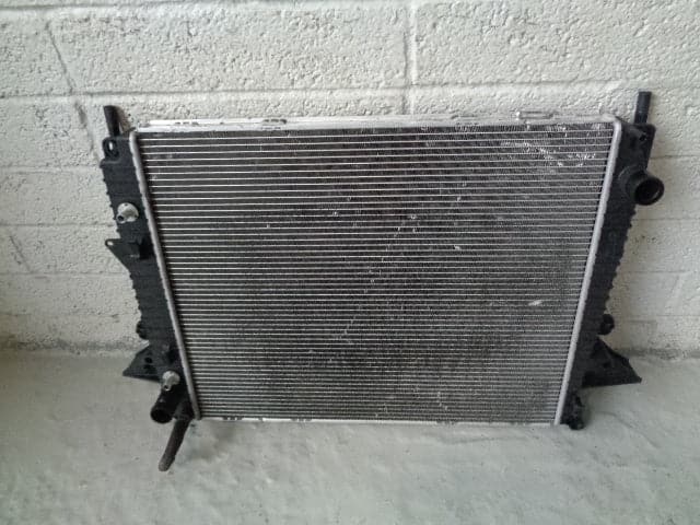 Radiator Engine Cooling PCC500560 Range Rover Sport