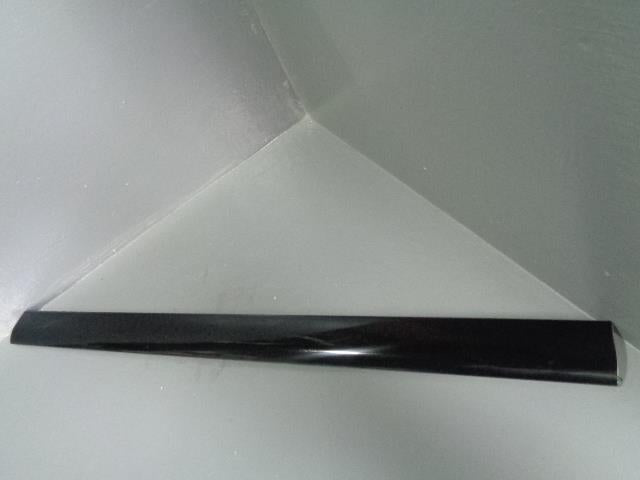 Discovery 3 Rear Window Trim Under Roof Rail Upper Off Side